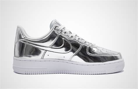 Nike Air Force 1 silver chain